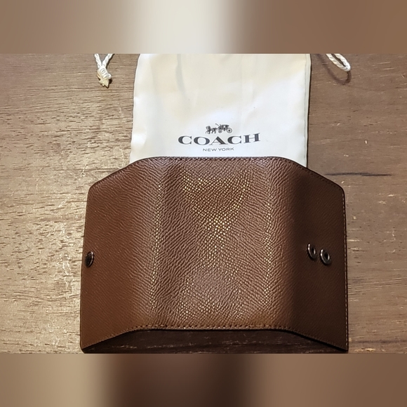 Coach Ring Key Case - Picture 3 of 5